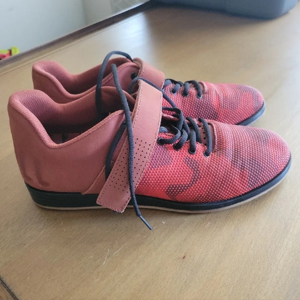NoBull Lifters Training Shoes Fire Camo Red  mens 11/ Womens 12.5